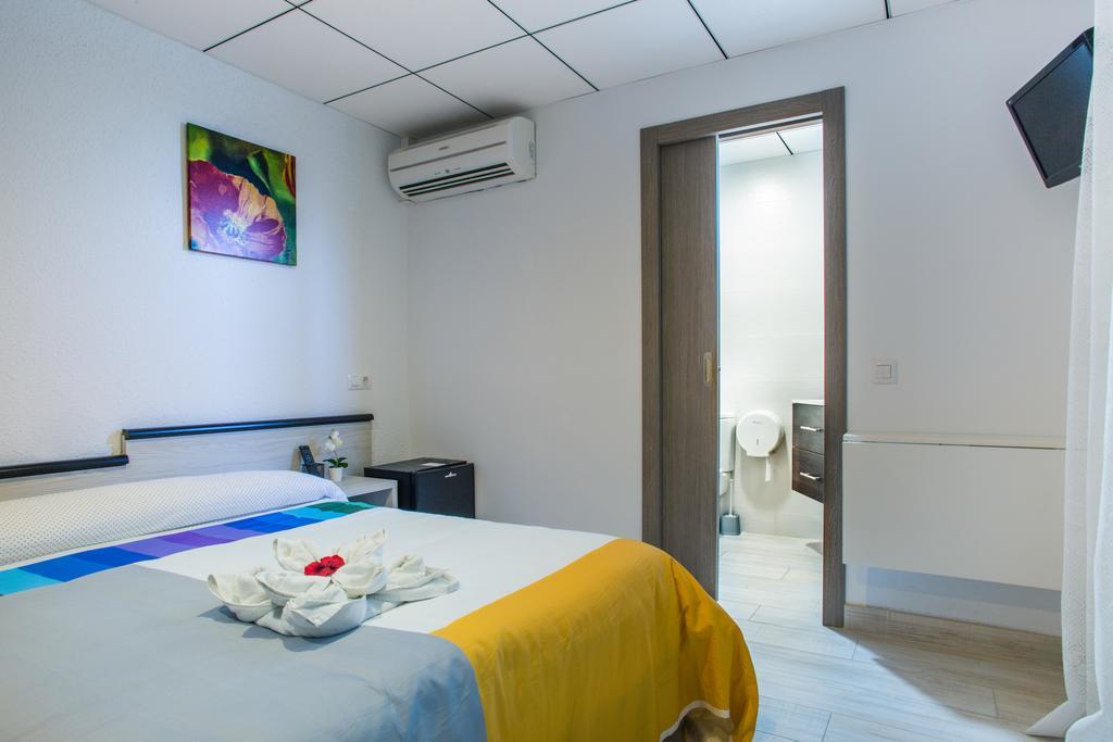 Miami Playa Hostal Pardo מראה חיצוני תמונה