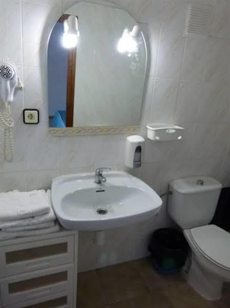 Miami Playa Hostal Pardo מראה חיצוני תמונה